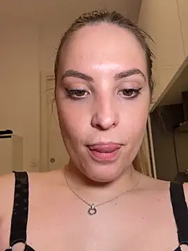 Snapshot of LiliMorganxxx chatting on February 16, 2026, 10:06 pm LiliMorganxxx online show from February 16, 2026, 10:06 pm