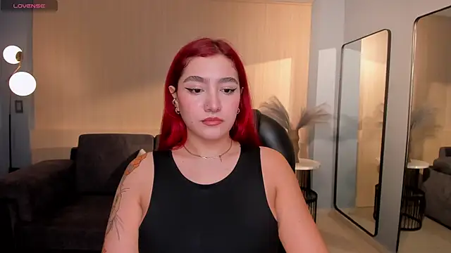 Snapshot of ViolettCastel chatting on January 15, 2025, 7:34 pm ViolettCastel online show from January 15, 2025, 7:34 pm