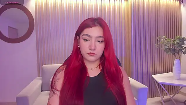 Snapshot of ViolettCastel chatting on January 21, 2025, 7:39 pm ViolettCastel online show from January 21, 2025, 7:39 pm