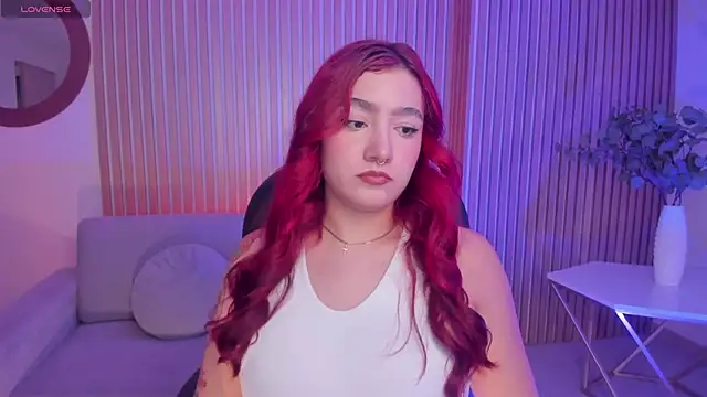 Snapshot of ViolettCastel chatting on January 24, 2025, 7:49 pm ViolettCastel online show from January 24, 2025, 7:49 pm