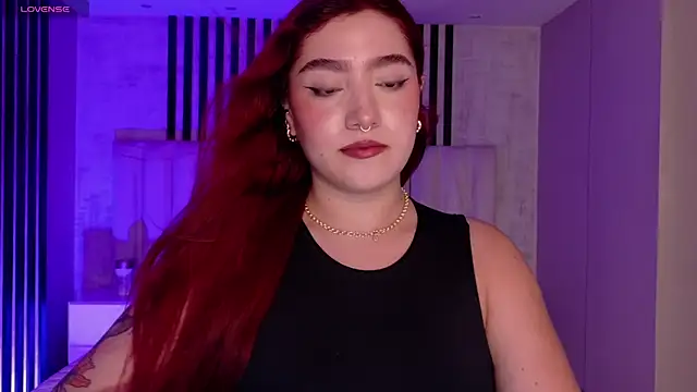 Snapshot of ViolettCastel chatting on March 21, 2026, 7:06 pm ViolettCastel online show from March 21, 2026, 7:06 pm