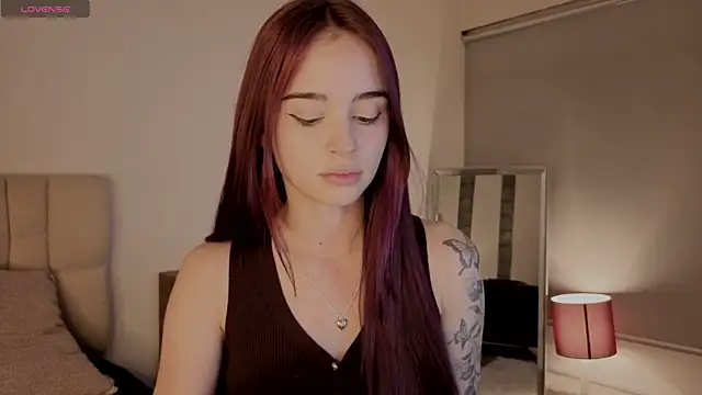 Roxxy mora online show from September 19, 2025, 9:15 pm