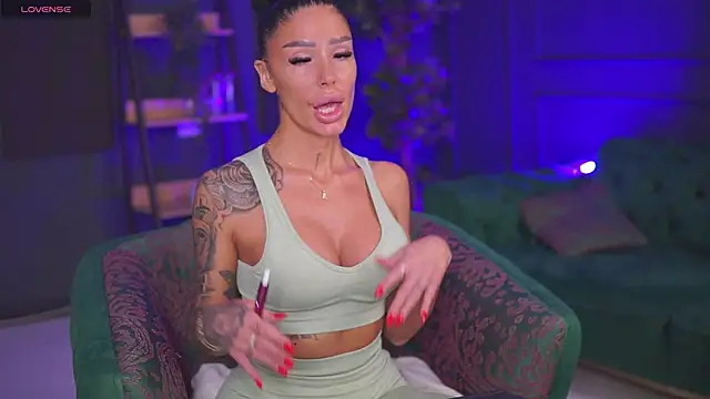 RaquelleVon online show from January 27, 2025, 5:48 pm