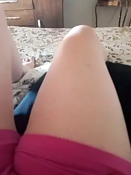 Misteriosa casadinha online show from February 17, 2025, 7:10 pm