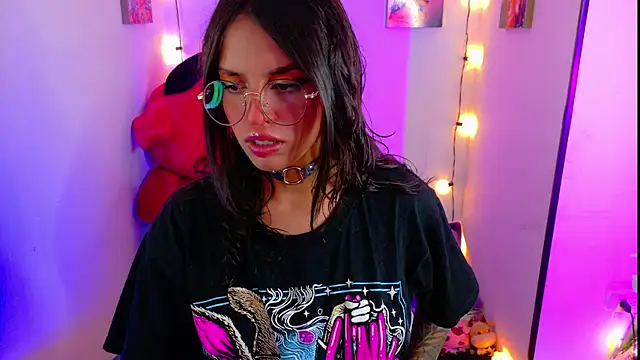 Snapshot of Dann_dan chatting on January 20, 2025, 3:15 am Dann dan online show from January 20, 2025, 3:15 am