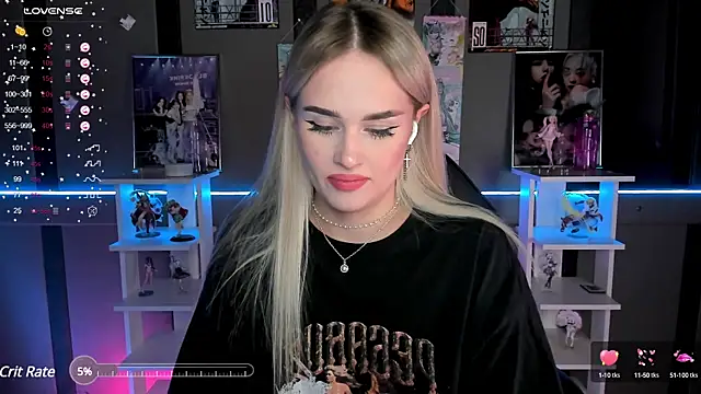 Snapshot of Ellen_Soft chatting on December 10, 2024, 9:00 pm Ellen Soft online show from December 10, 2024, 9:00 pm