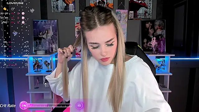 Snapshot of Ellen_Soft chatting on March 19, 2025, 4:24 pm Ellen Soft online show from March 19, 2025, 4:24 pm