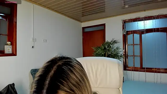 Snapshot of Nathaly-sky chatting on February 12, 2025, 10:24 am Nathaly-sky online show from February 12, 2025, 10:24 am