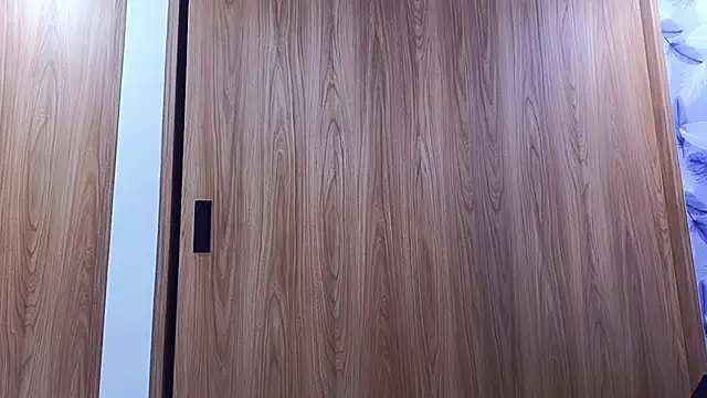 Molly ADY online show from October 14, 2025, 11:27 pm