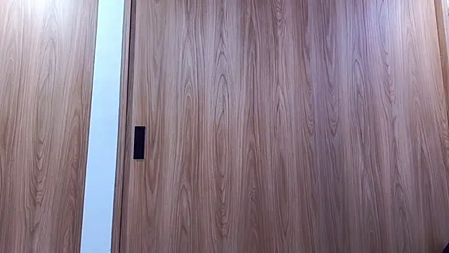 Molly ADY online show from October 27, 2025, 12:58 am