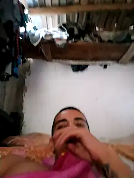 Restrepo300 online show from October 5, 2025, 2:15 pm