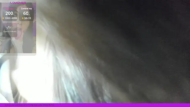 Snapshot of Melissa_Koster chatting on February 28, 2025, 4:10 am Melissa Koster online show from February 28, 2025, 4:10 am