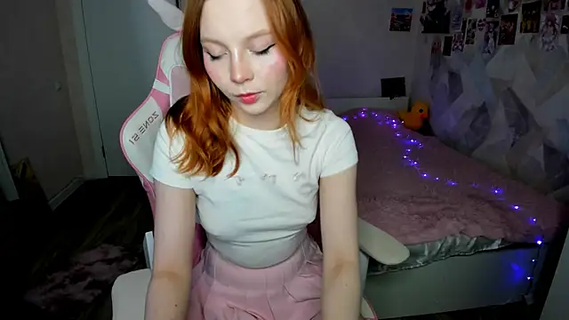 Passionate Angels online show from November 11, 2025, 1:05 am