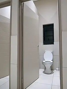 Petrossa online show from April 11, 2026, 3:11 am