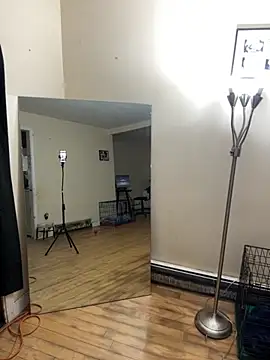 DaddySnowXX online show from September 12, 2025, 4:45 am