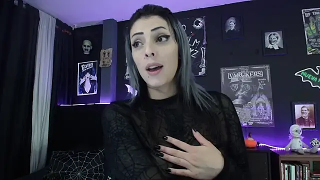 Snapshot of Goddess_Mortem chatting on January 7, 2026, 10:56 pm Goddess Mortem online show from January 7, 2026, 10:56 pm
