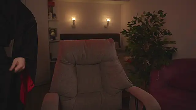 Snapshot of Naughty_mooncake chatting on November 1, 2025, 3:03 pm Naughty mooncake online show from November 1, 2025, 3:03 pm