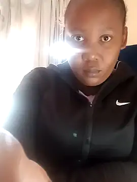 Snapshot of NippleMilkXx chatting on October 17, 2025, 7:22 am NippleMilkXx online show from October 17, 2025, 7:22 am