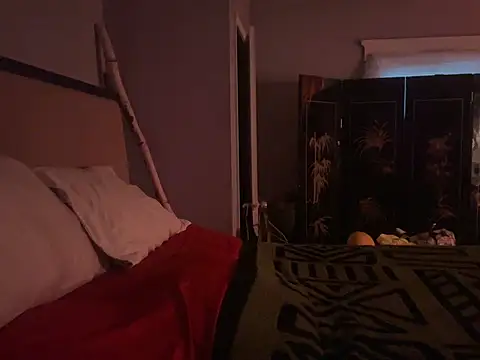 Snapshot of trash4cash chatting on February 3, 2026, 12:43 pm trash4cash online show from February 3, 2026, 12:43 pm