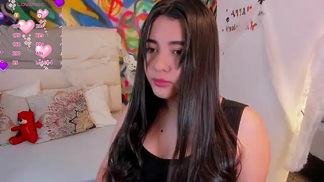 Snapshot of Liana_Bernocchi chatting on October 24, 2025, 8:38 pm Liana Bernocchi online show from October 24, 2025, 8:38 pm