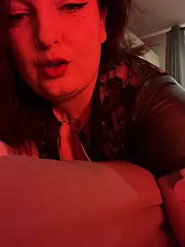 Snapshot of ninusbabee chatting on February 3, 2025, 6:49 pm ninusbabee online show from February 3, 2025, 6:49 pm