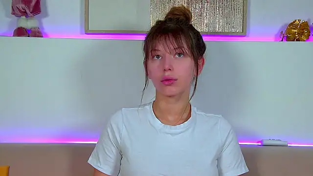 Snapshot of LiliaBianka chatting on December 20, 2025, 6:42 am LiliaBianka online show from December 20, 2025, 6:42 am