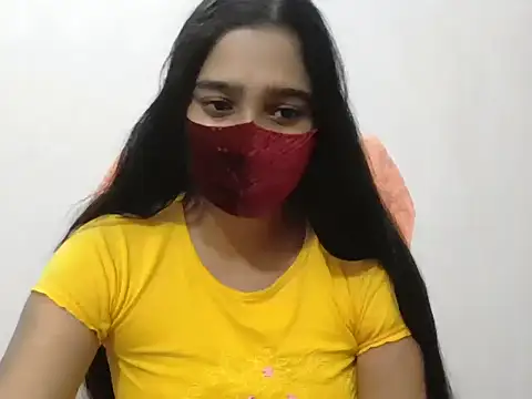 Snapshot of Chitrani- chatting on February 15, 2026, 6:04 pm Chitrani- online show from February 15, 2026, 6:04 pm