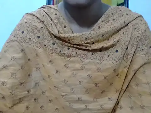 Snapshot of Chitrani- chatting on February 20, 2026, 7:14 pm Chitrani- online show from February 20, 2026, 7:14 pm