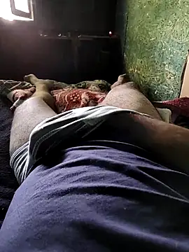 Snapshot of Rikipollav chatting on January 18, 2026, 12:42 pm Rikipollav online show from January 18, 2026, 12:42 pm