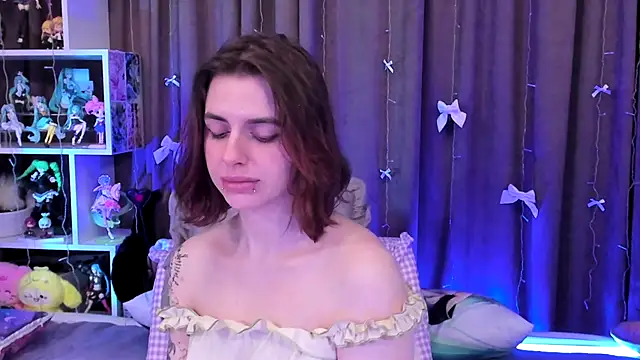 Snapshot of Supaidagaru chatting on December 3, 2025, 5:00 pm Supaidagaru online show from December 3, 2025, 5:00 pm