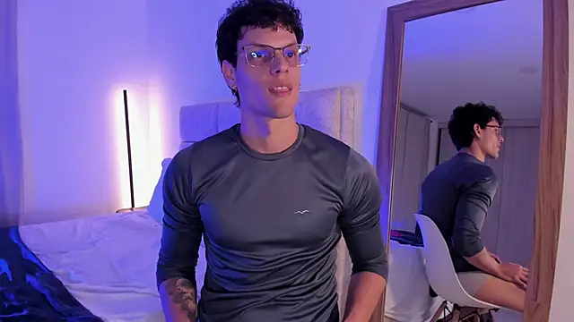 Snapshot of troy_palmer chatting on March 24, 2026, 1:21 am troy palmer online show from March 24, 2026, 1:21 am