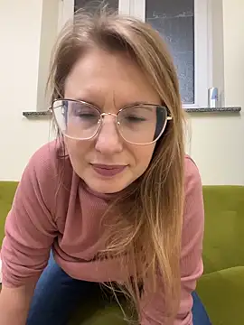 Vanilladreams online show from February 21, 2026, 5:36 pm