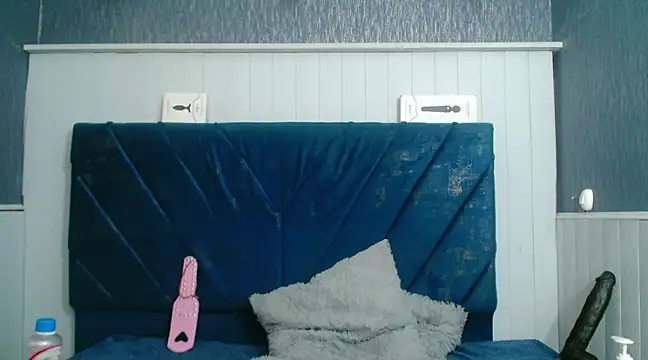 Snapshot of KilyetVera3x chatting on December 19, 2024, 6:45 am KilyetVera3x online show from December 19, 2024, 6:45 am