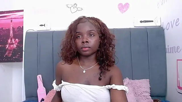 Snapshot of KilyetVera3x chatting on January 22, 2025, 10:50 am KilyetVera3x online show from January 22, 2025, 10:50 am