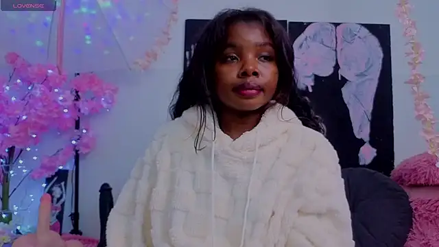 KilyetVera3x online show from February 6, 2026, 5:45 am