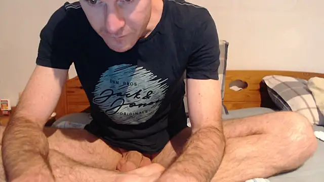 geree84 online show from January 22, 2025, 3:07 pm