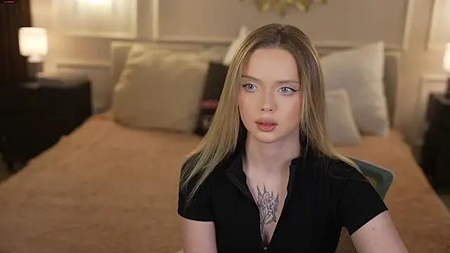 Cassy-Celestial  online show from May 16, 2026, 10:36 am