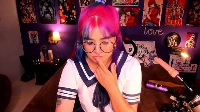 Snapshot of anne_cross chatting on January 8, 2025, 3:19 am anne cross online show from January 8, 2025, 3:19 am