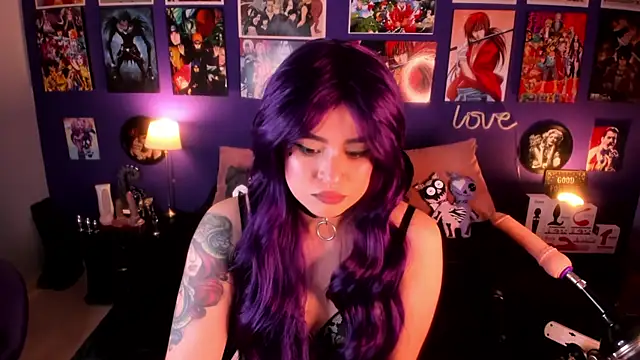 Snapshot of anne_cross chatting on January 24, 2025, 2:49 am anne cross online show from January 24, 2025, 2:49 am