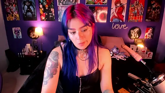 Snapshot of anne_cross chatting on February 1, 2025, 3:19 am anne cross online show from February 1, 2025, 3:19 am