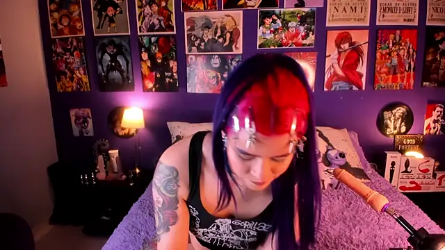 Snapshot of anne_cross chatting on March 6, 2025, 1:05 am anne cross online show from March 6, 2025, 1:05 am