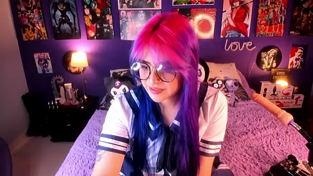 Snapshot of anne_cross chatting on March 18, 2025, 1:53 am anne cross online show from March 18, 2025, 1:53 am