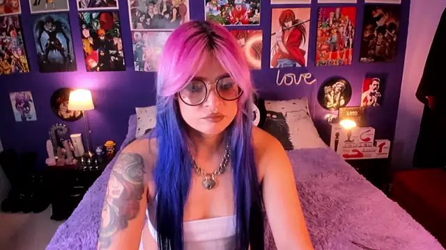 Snapshot of anne_cross chatting on September 11, 2025, 11:16 pm anne cross online show from September 11, 2025, 11:16 pm