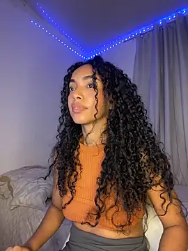 nicoleebony1 online show from October 29, 2025, 7:48 pm