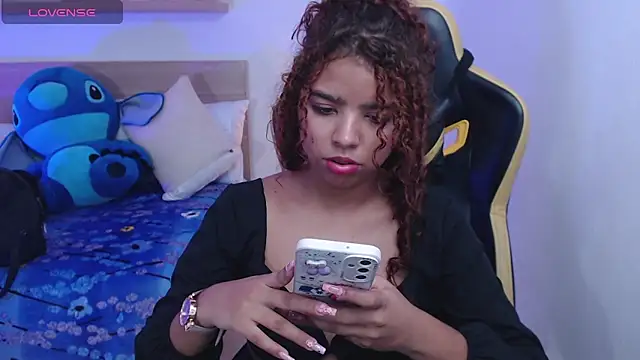 Snapshot of aurora_rodriguez chatting on December 23, 2024, 3:33 pm aurora rodriguez online show from December 23, 2024, 3:33 pm