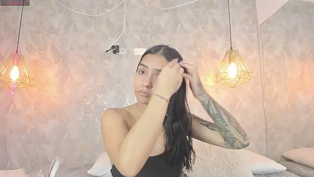 leigh-angels online show from June 2, 2026, 9:50 pm