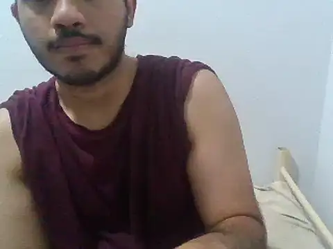 alesssterling online show from September 12, 2025, 12:38 pm