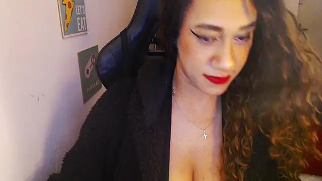 Snapshot of gauchinhaG chatting on November 9, 2025, 10:52 pm gauchinhaG online show from November 9, 2025, 10:52 pm