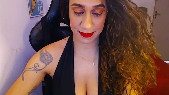 Snapshot of gauchinhaG chatting on November 24, 2025, 2:28 pm gauchinhaG online show from November 24, 2025, 2:28 pm