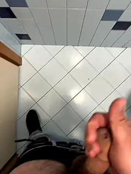 Snapshot of _themask_ chatting on November 25, 2025, 2:28 pm themask online show from November 25, 2025, 2:28 pm